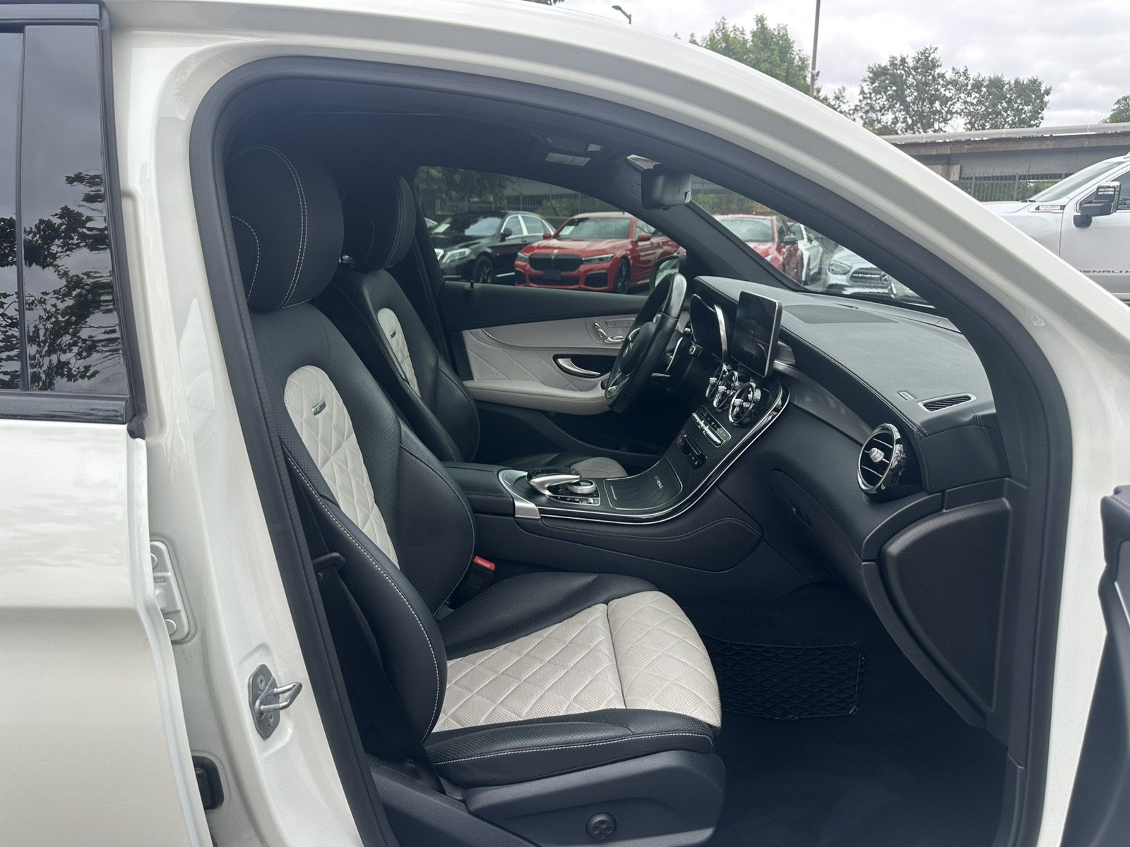 Used 2019 Mercedes-Benz GLC 63 AMG S image 19