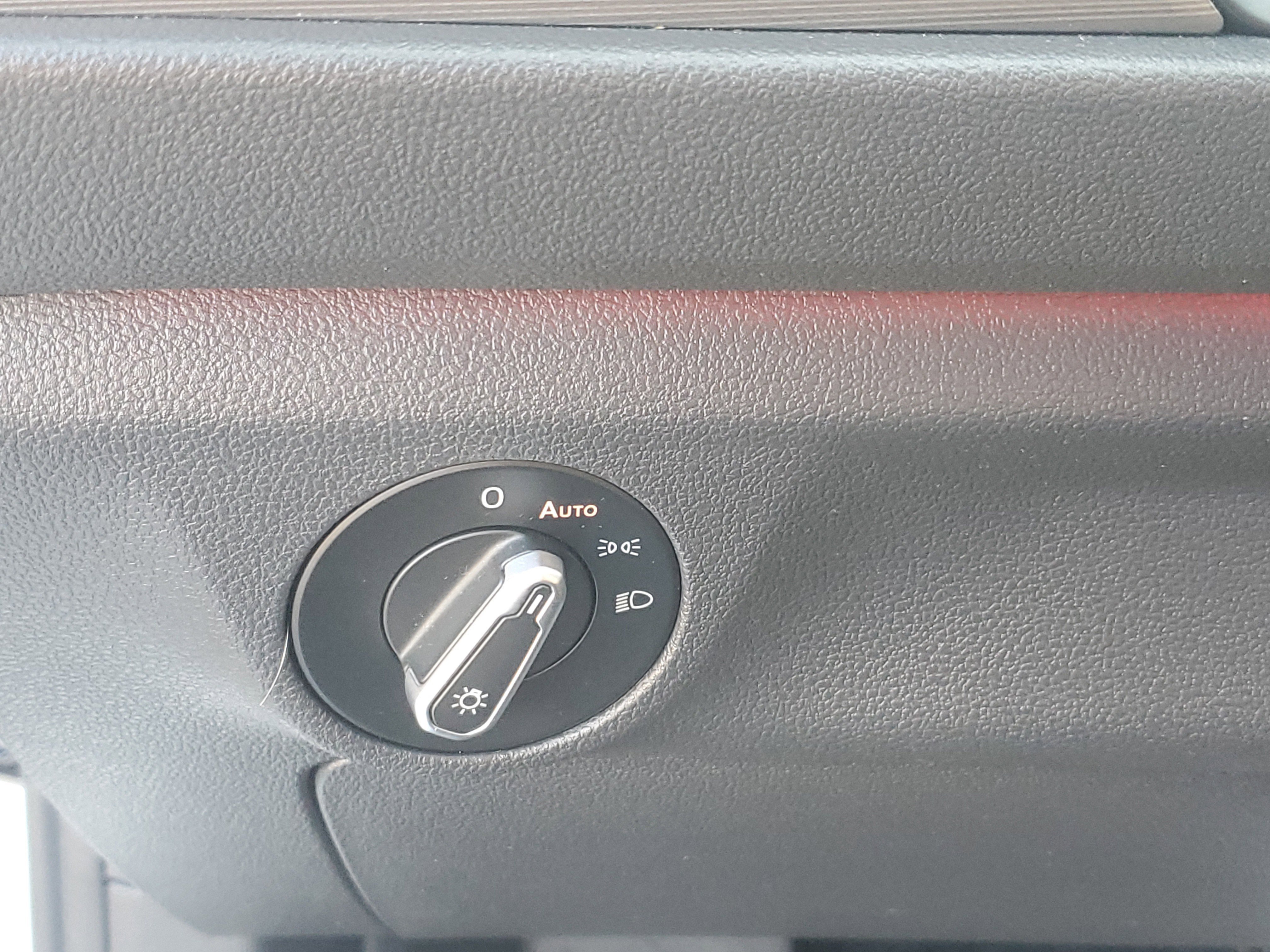 Used 2021 Volkswagen Jetta SEL image 22