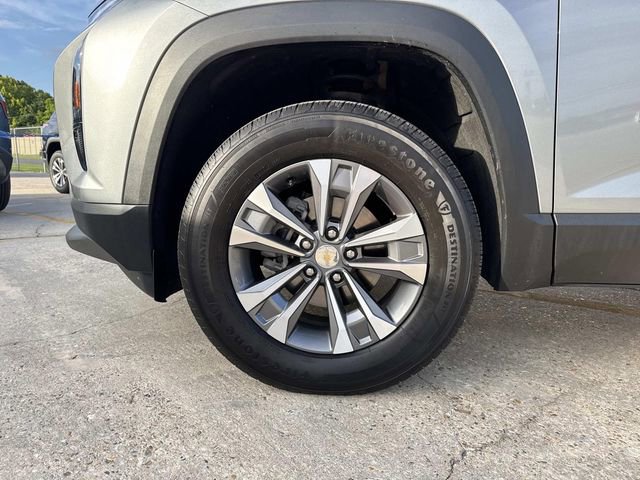 Used 2026 Chevrolet Equinox LT FWD image 19