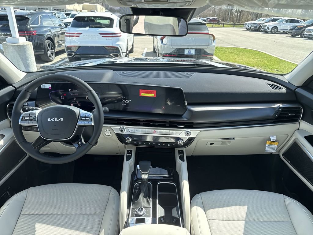 New 2025 Kia Telluride S image 13