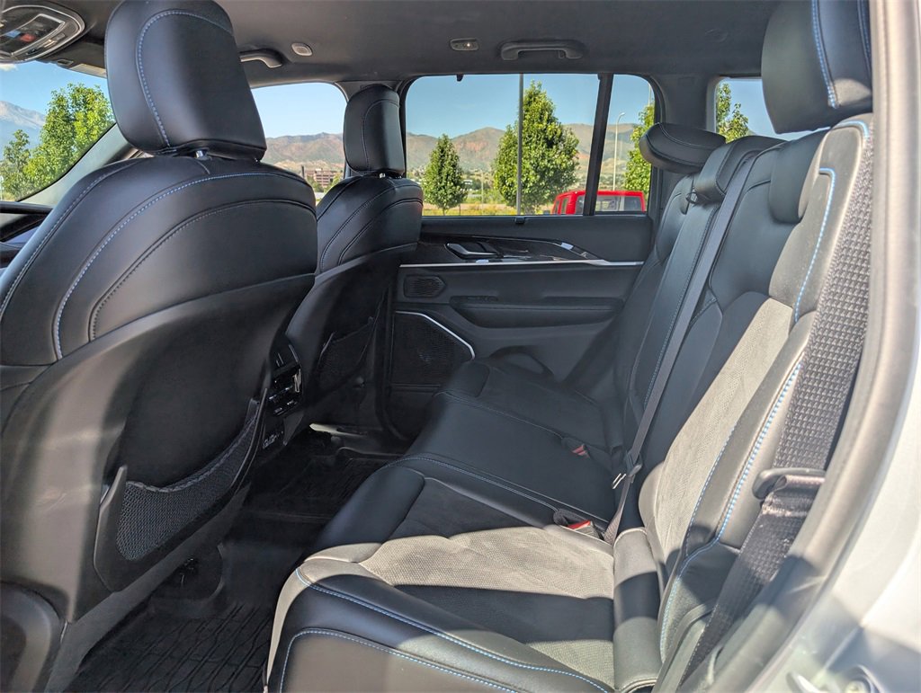 Used 2024 Jeep Grand Cherokee Trailhawk w/ Advanced Protech Group II image 14