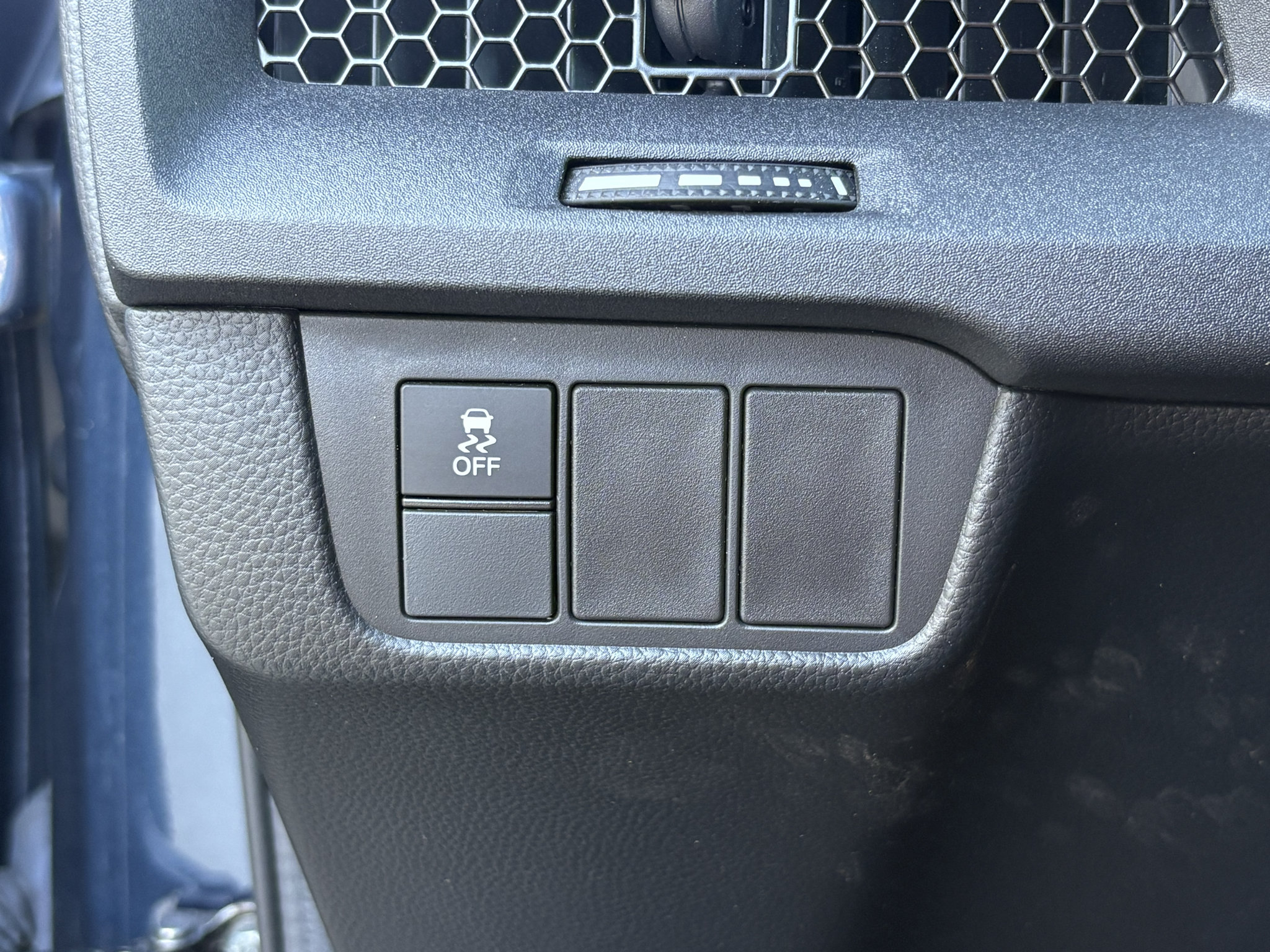 Certified 2025 Honda CR-V LX image 13