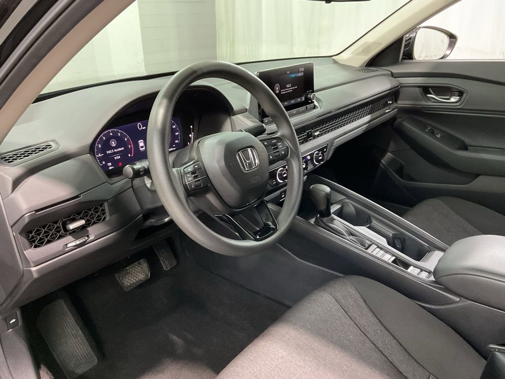Used 2024 Honda Accord EX image 17