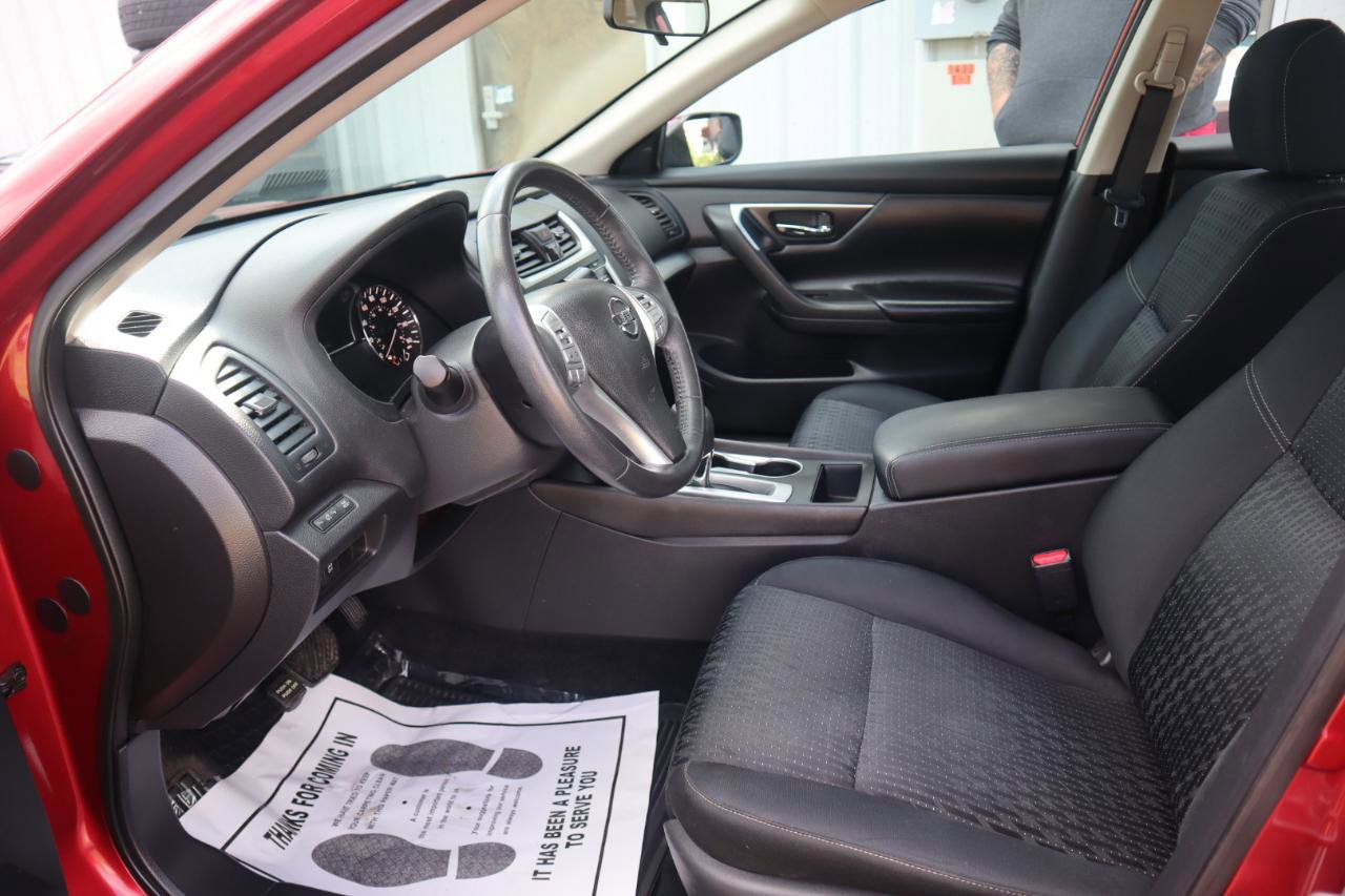 Used 2016 Nissan Altima 2.5 SV FWD image 52
