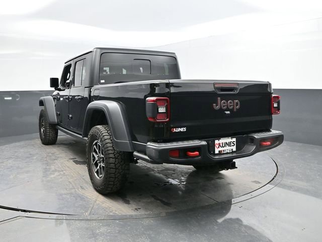 Used 2024 Jeep Gladiator Rubicon w/ Technology Group image 7