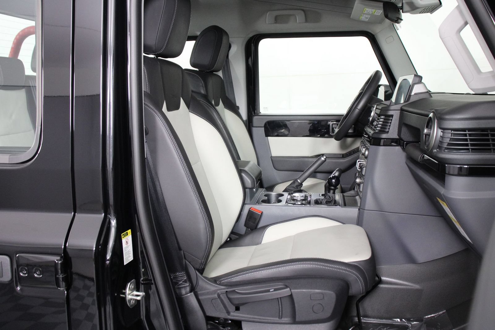 Used 2025 INEOS Grenadier Quartermaster AWD/4WD image 30