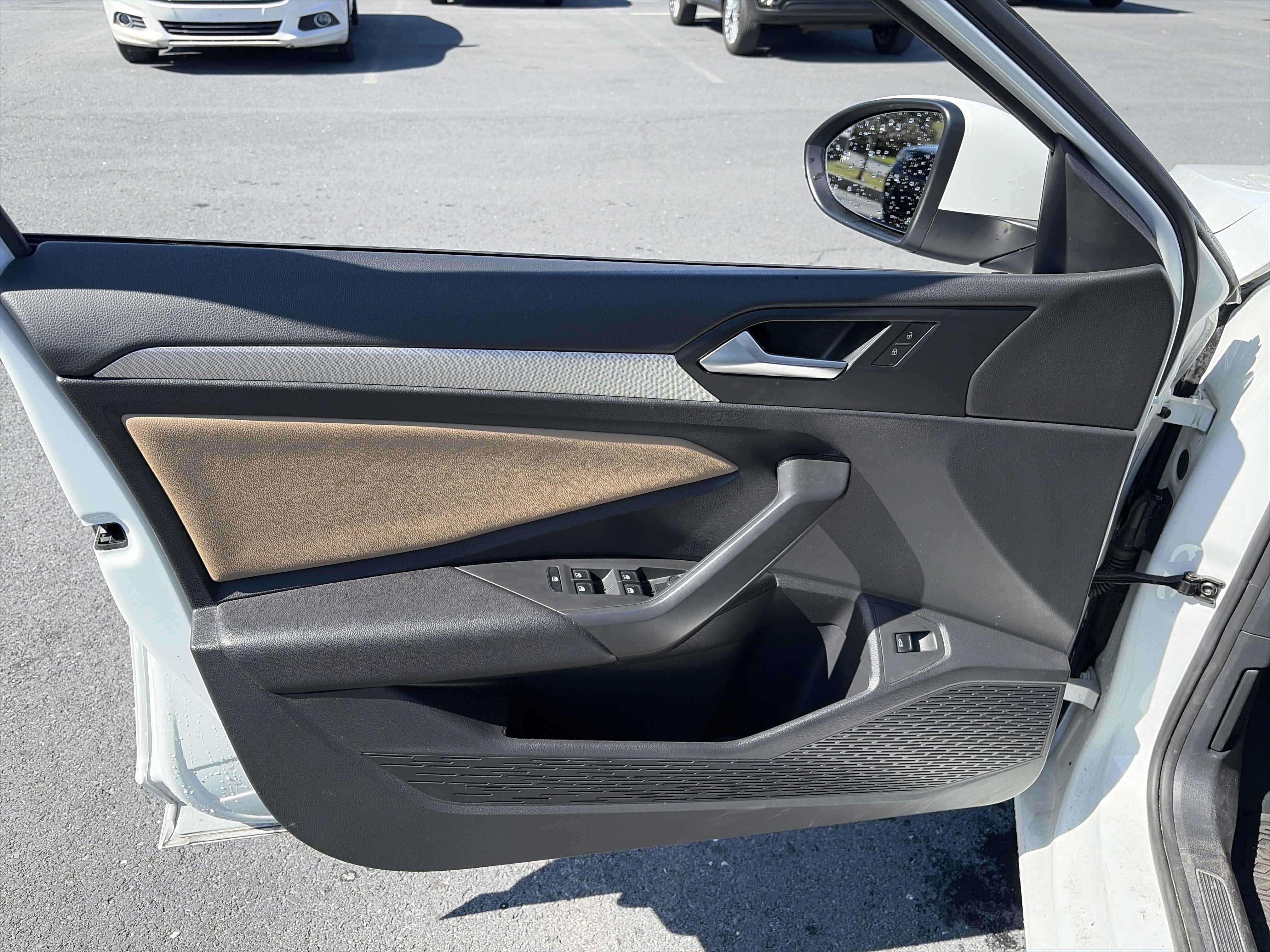 Used 2019 Volkswagen Jetta SE image 14