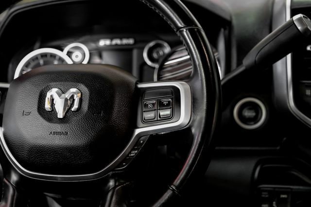 Used 2021 RAM 2500 Big Horn w/ Night Edition AWD/4WD image 18