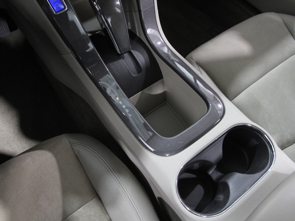 Used 2015 Chevrolet Volt Premium w/ Premium Trim Package image 17