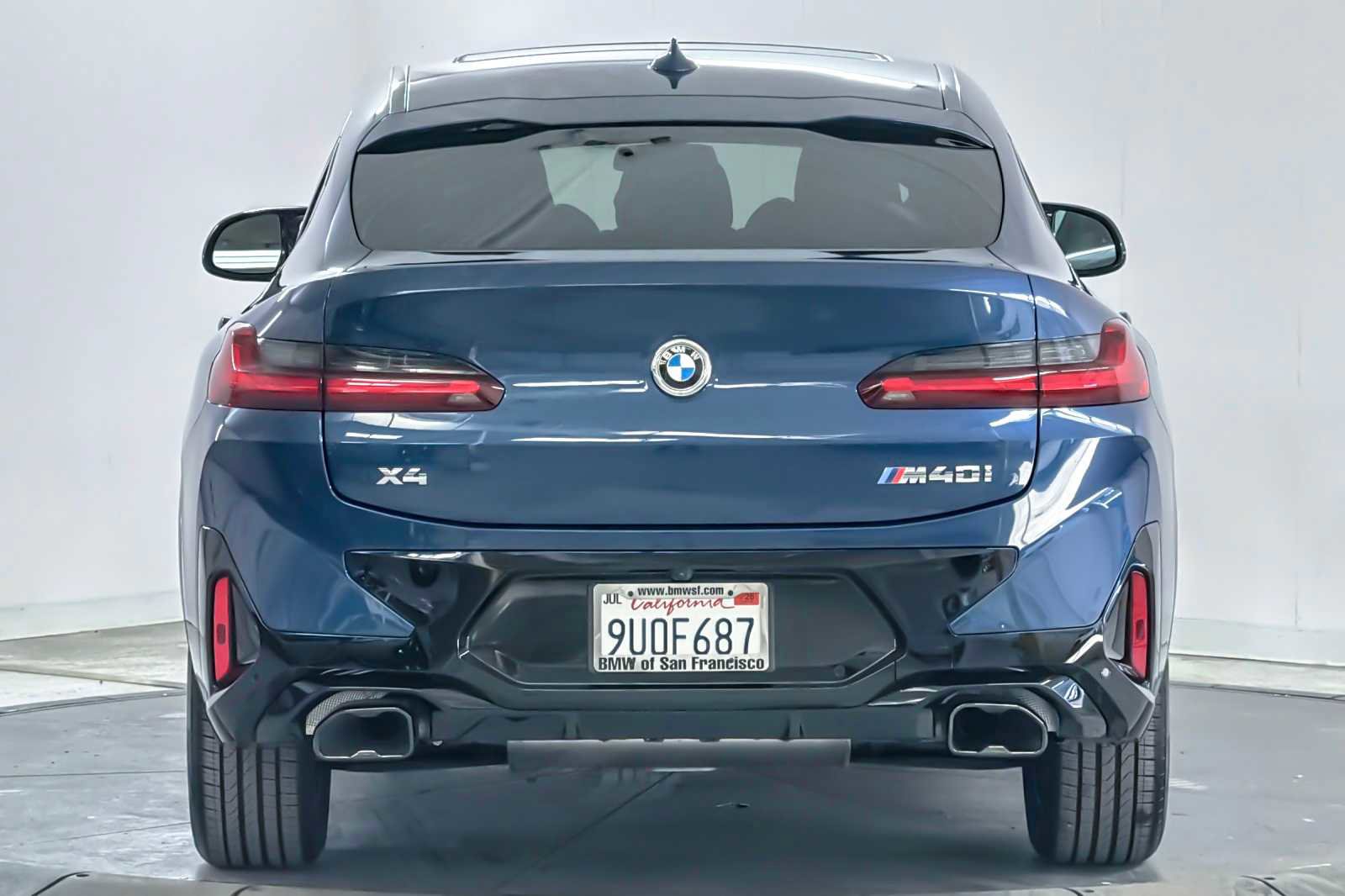 Used 2025 BMW X4 M40i image 7