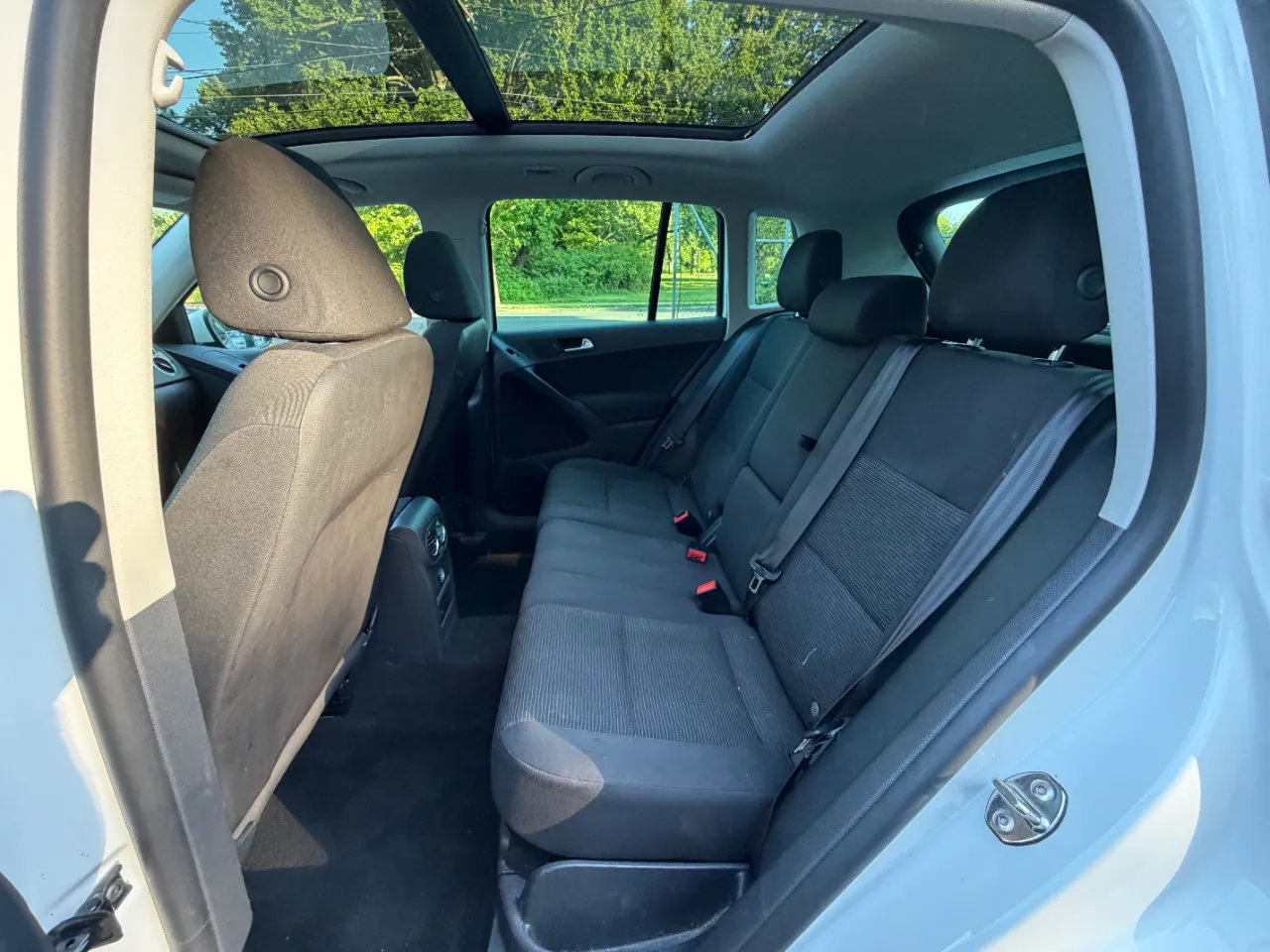 Used 2013 Volkswagen Tiguan S FWD image 25