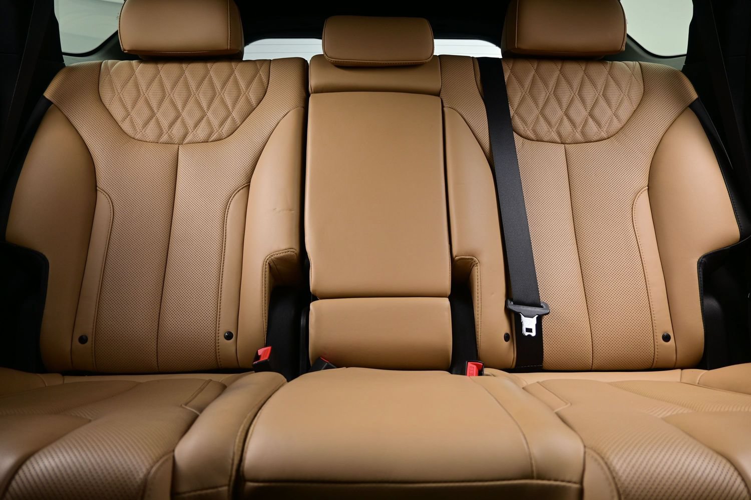 Certified 2023 Hyundai Santa Fe Calligraphy AWD/4WD image 17