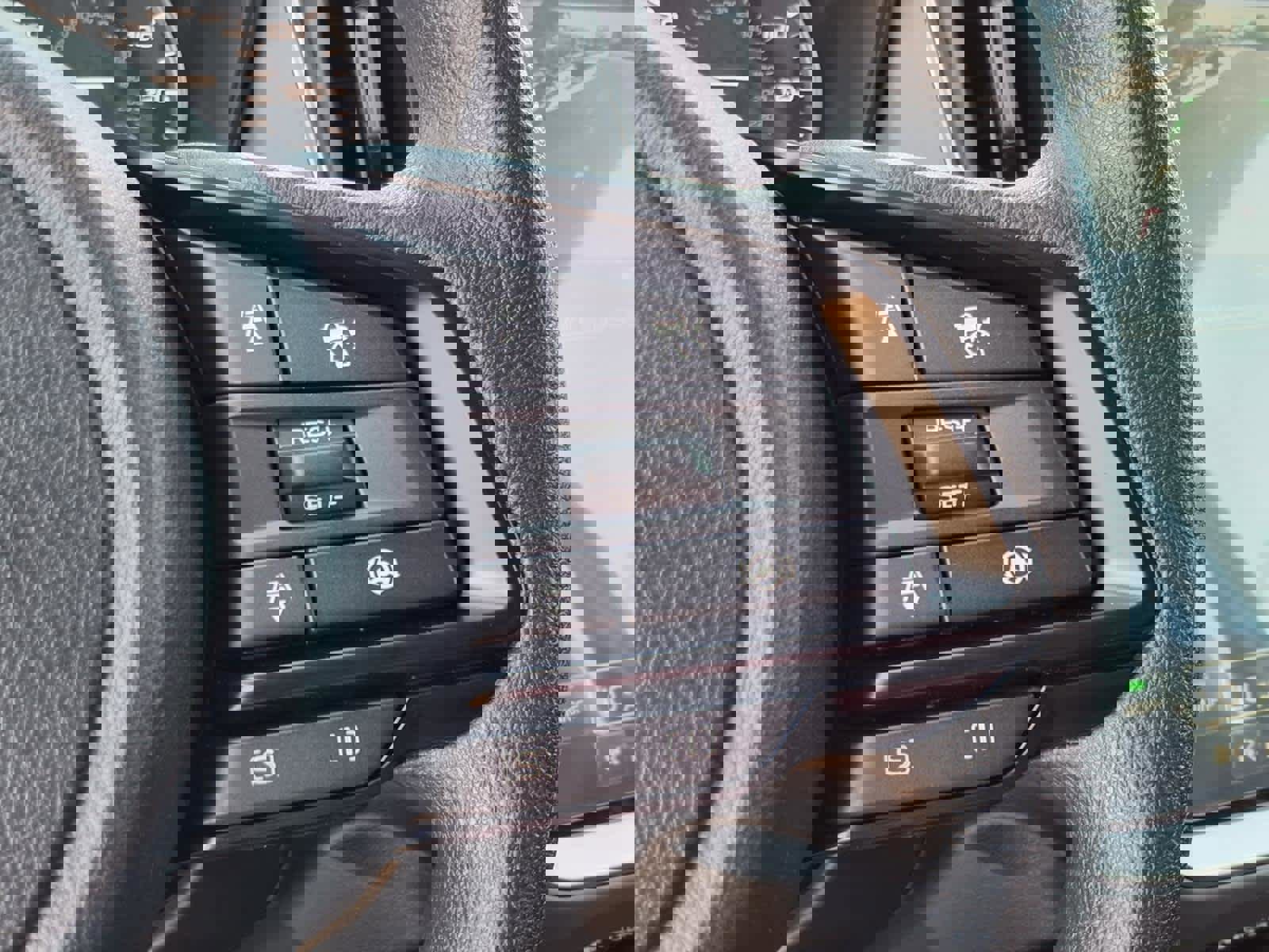 New 2025 Subaru Crosstrek 2.0i Premium image 39