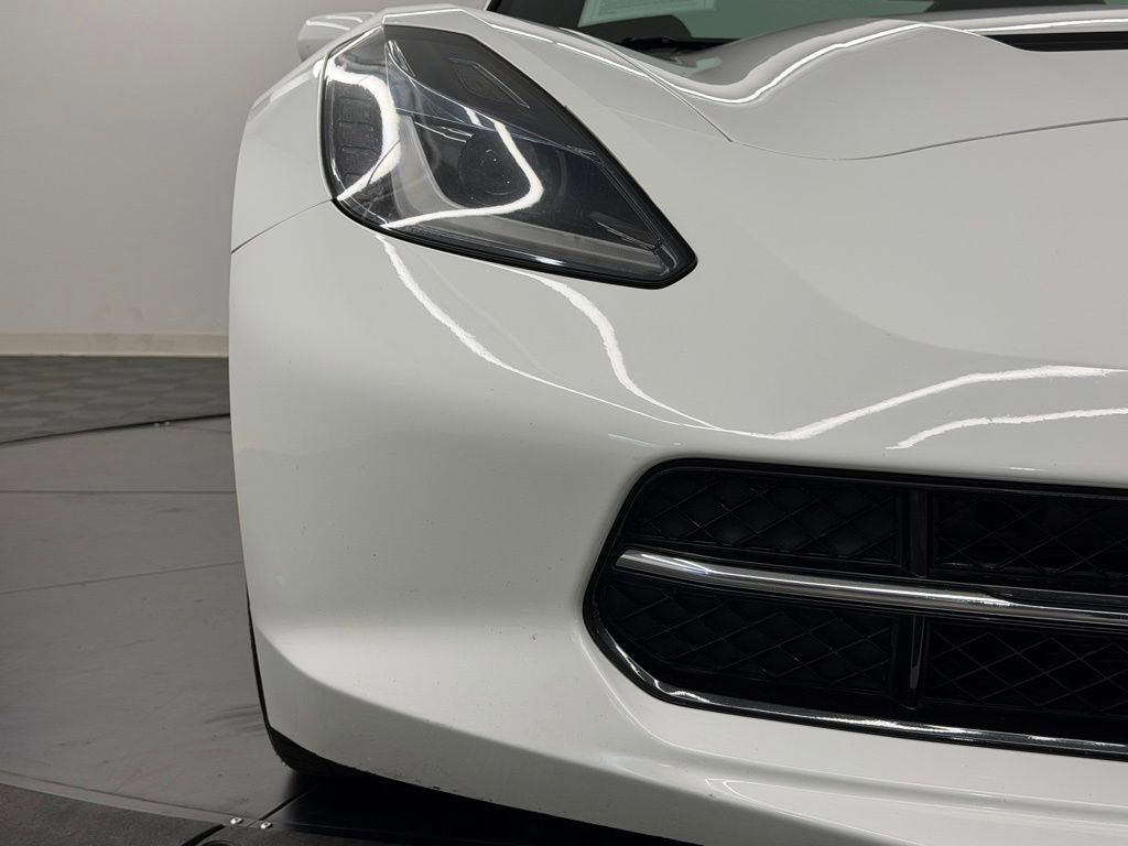Used 2014 Chevrolet Corvette Stingray Coupe image 7