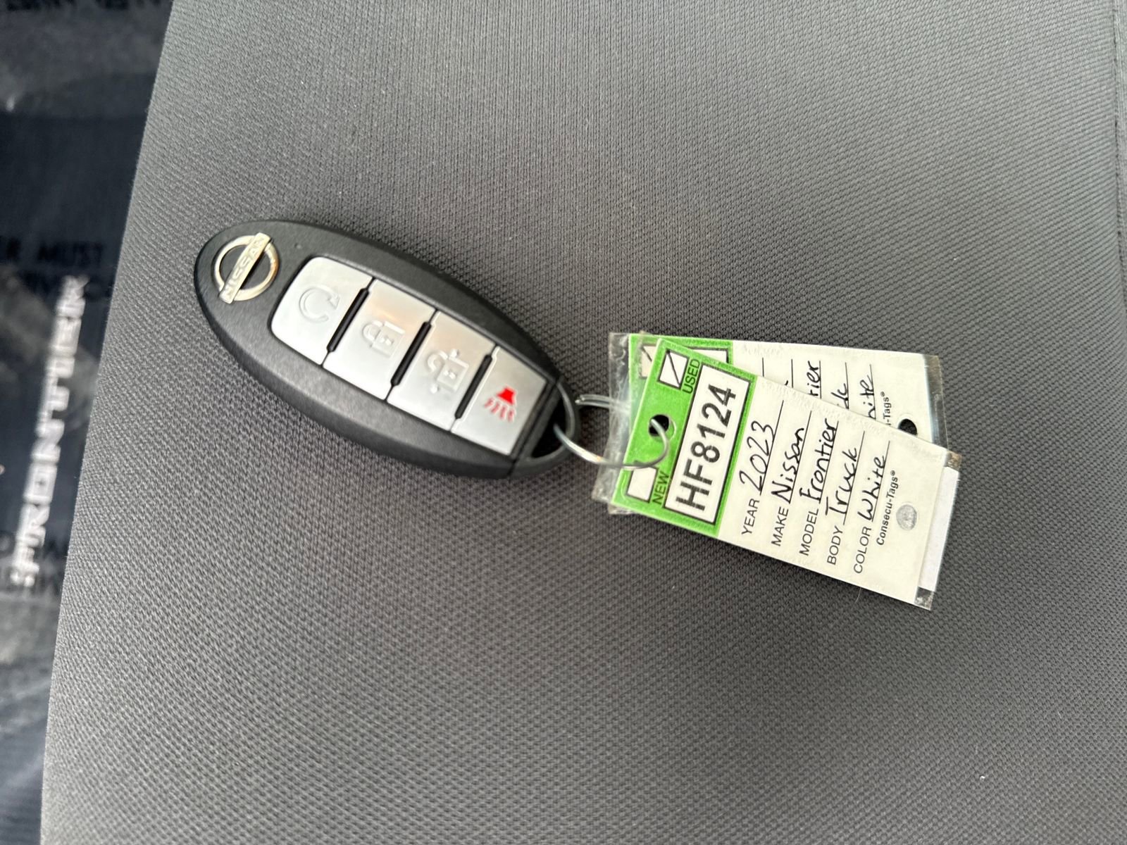 Used 2023 Nissan Frontier SV w/ SV Convenience Package image 29