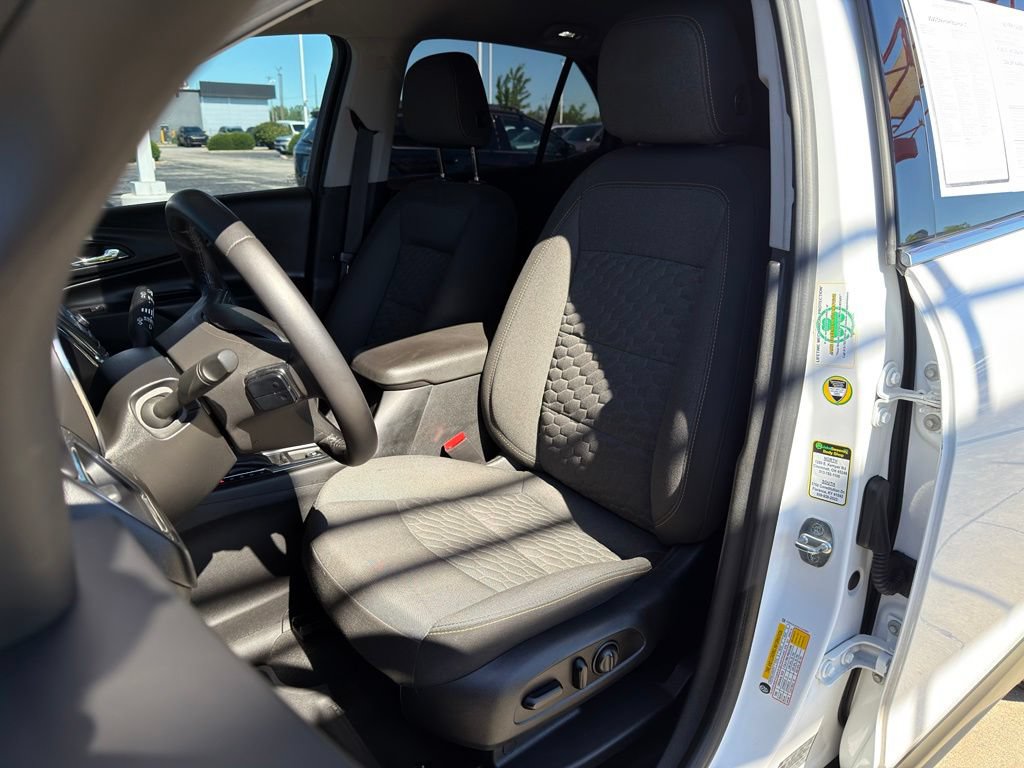 Used 2020 Chevrolet Equinox LT FWD image 13