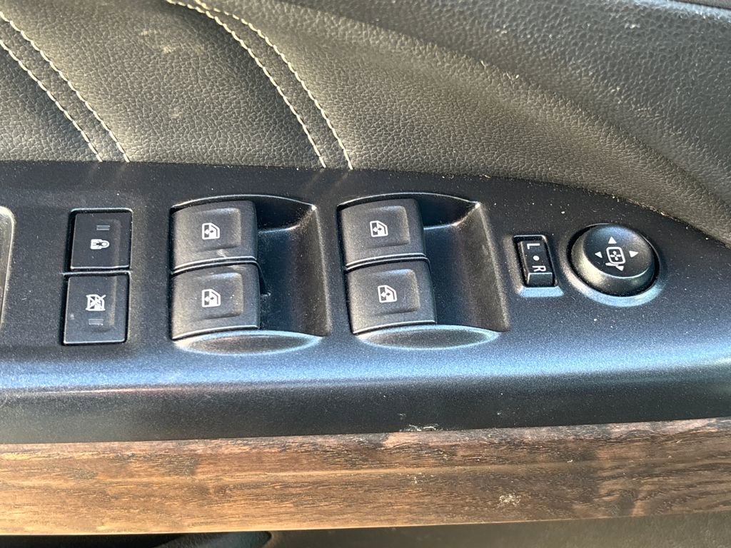 Used 2021 GMC Canyon Denali image 7