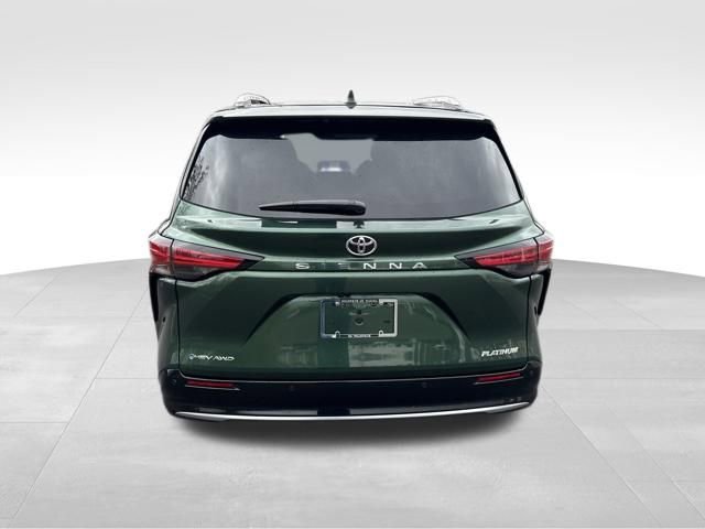 New 2026 Toyota Sienna Platinum AWD/4WD image 4
