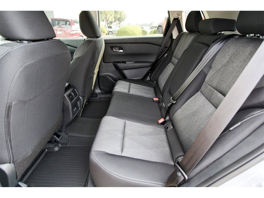 New 2026 Nissan Rogue SV image 7