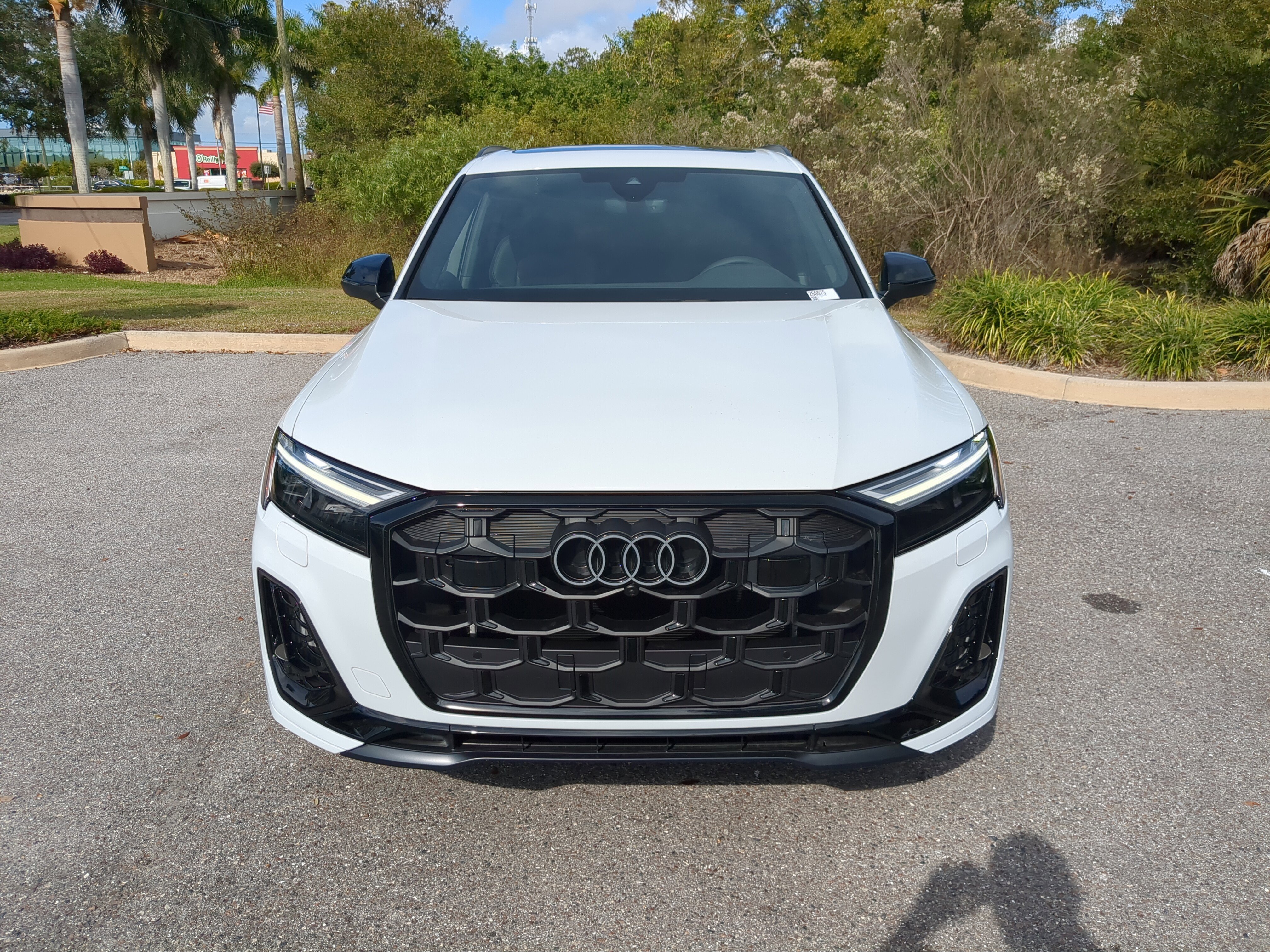 New 2026 Audi SQ7 Premium Plus image 2