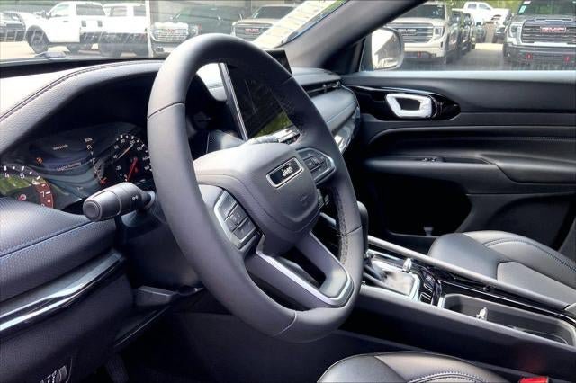 New 2026 Jeep Compass Latitude AWD/4WD image 20