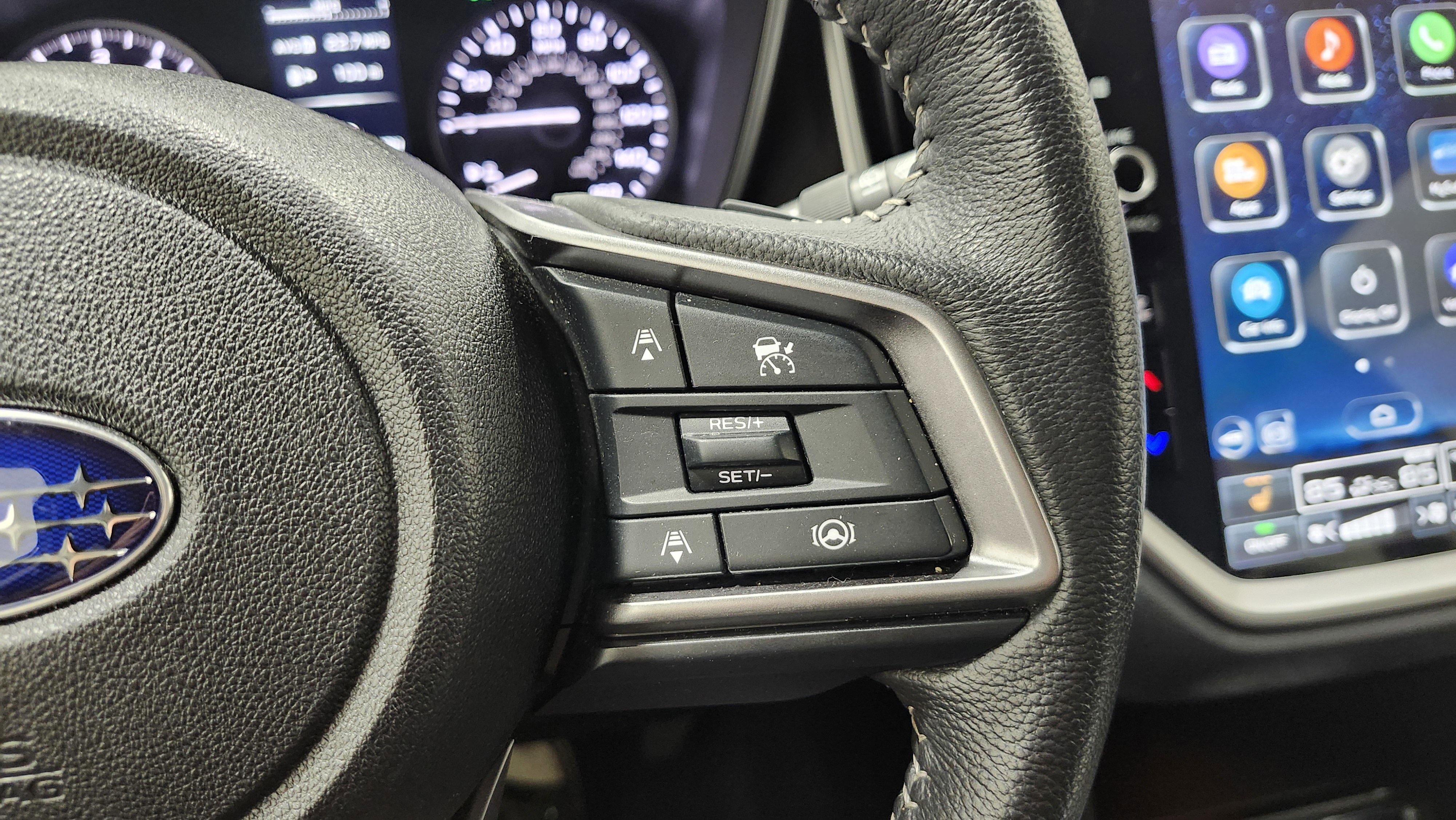 Used 2025 Subaru Ascent Premium image 35