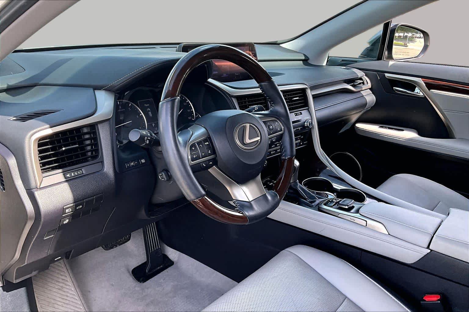 Used 2018 Lexus RX 350 FWD w/ Premium Package image 15