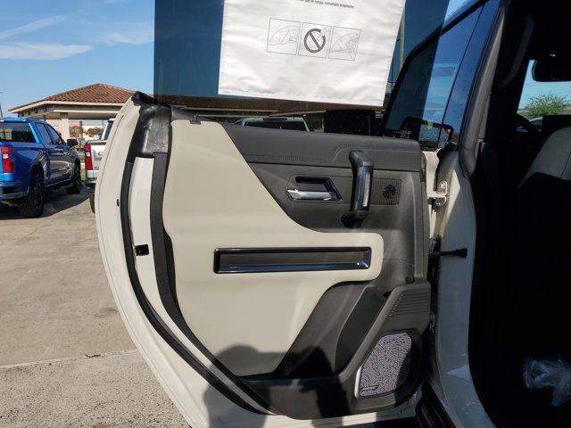 New 2026 GMC Hummer EV SUV image 15