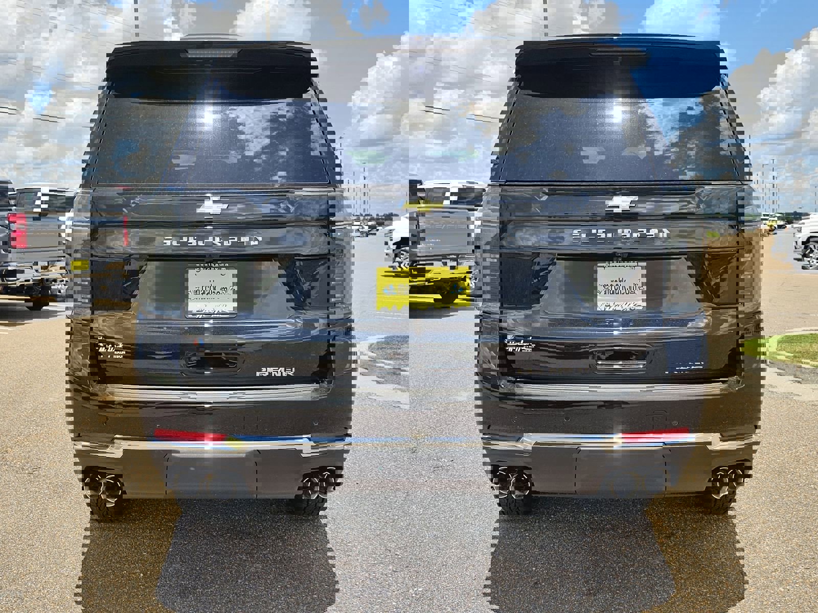 New 2025 Chevrolet Suburban Premier w/ Sun And Tow Package image 6