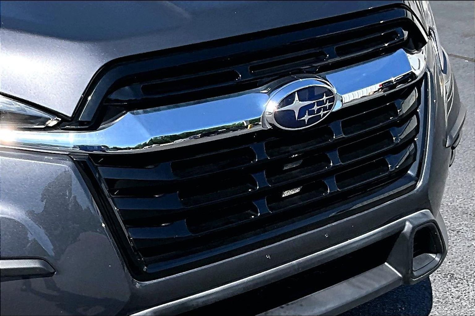 Used 2024 Subaru Ascent Premium w/ Convenience Package image 34