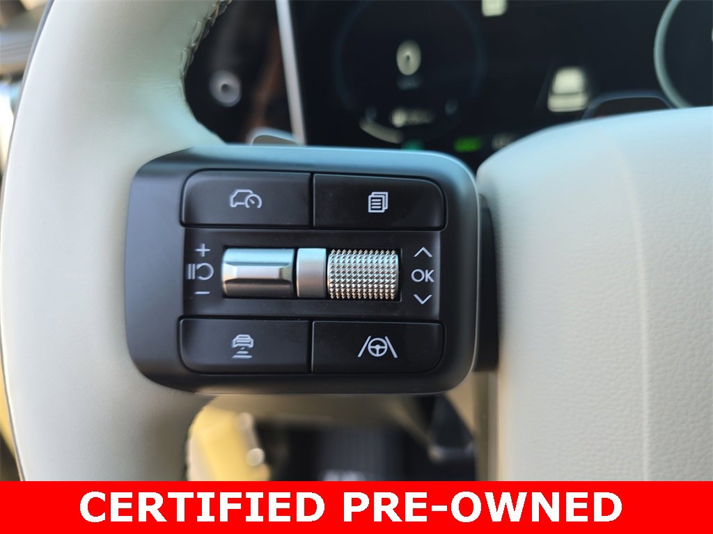 Used 2025 Hyundai Santa Fe Calligraphy image 18