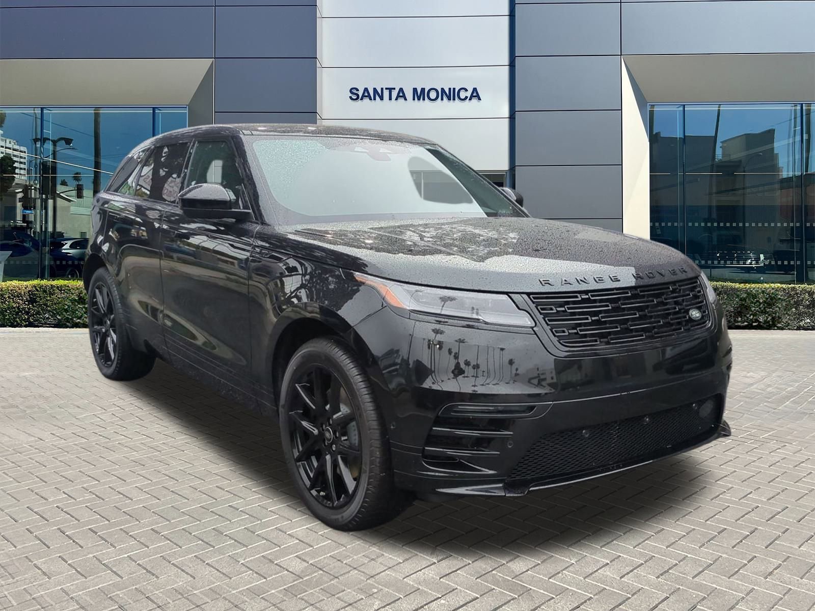 New 2026 Land Rover Range Rover Velar Dynamic SE image 7