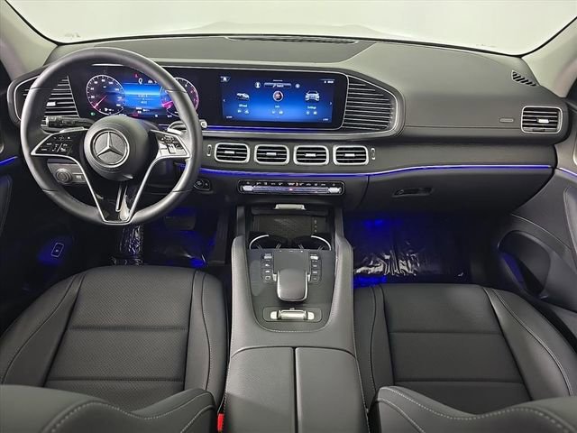 Used 2026 Mercedes-Benz GLS 450 4MATIC image 30