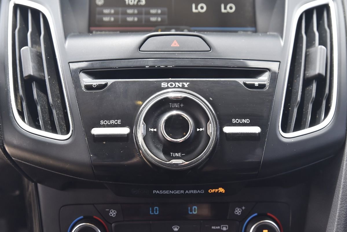 Used 2015 Ford Focus Titanium w/ Titanium Cold Weather Package image 30