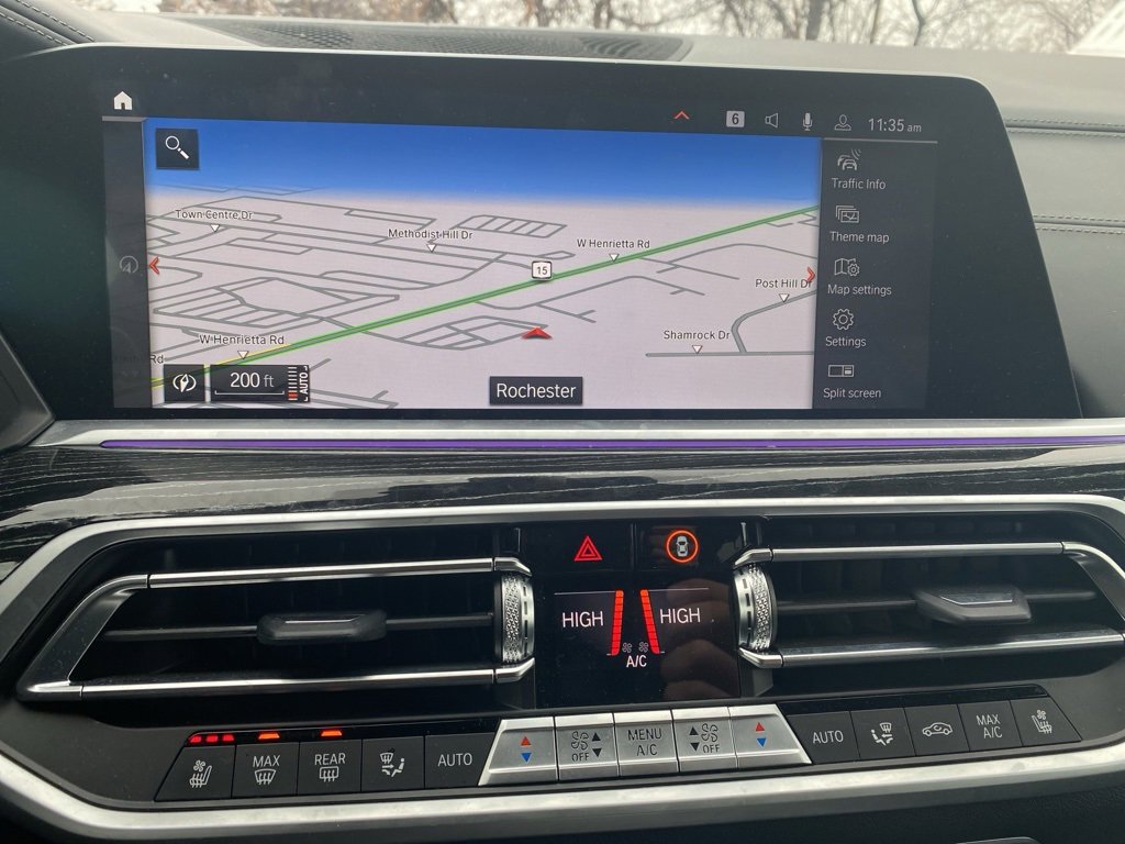 Used 2022 BMW X7 M50i w/ Dynamic Handling Package image 7