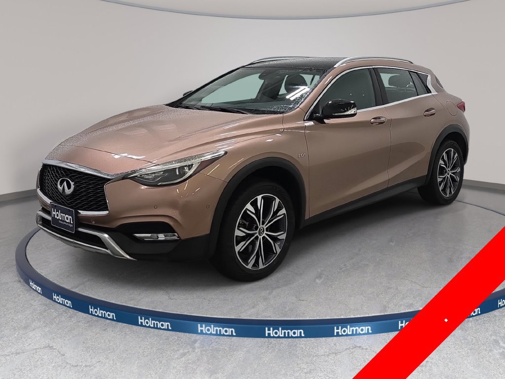 Used 2017 INFINITI QX30 Premium w/ Navigation Package