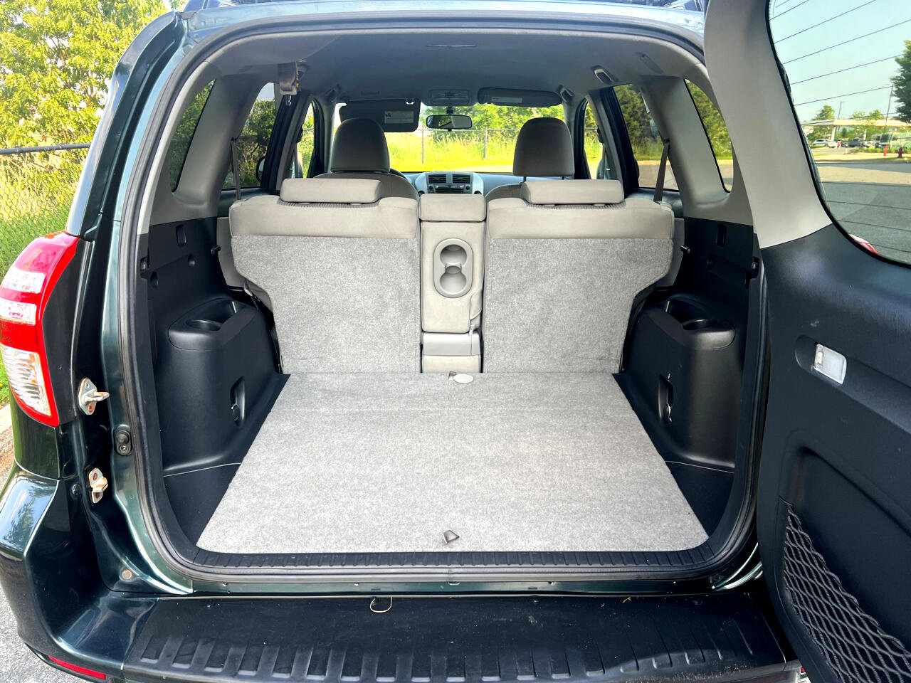 Used 2009 Toyota RAV4 4WD image 8