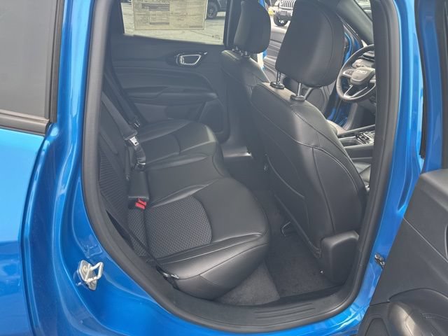 New 2026 Jeep Compass Latitude AWD/4WD image 24