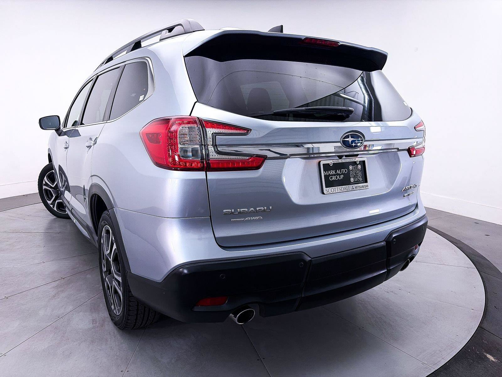 Used 2023 Subaru Ascent Limited AWD/4WD image 8