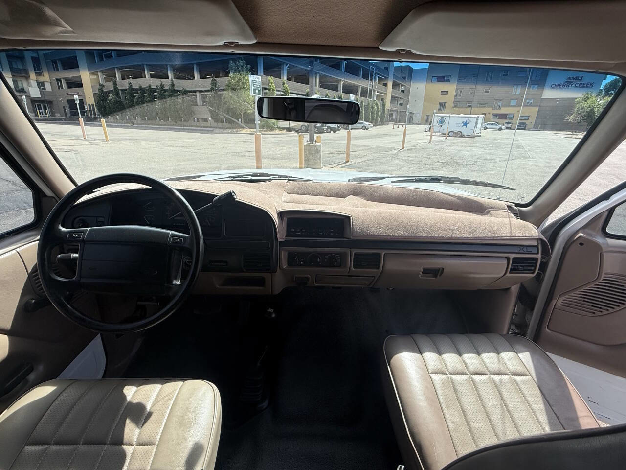 Used 1996 Ford Bronco XLT image 28