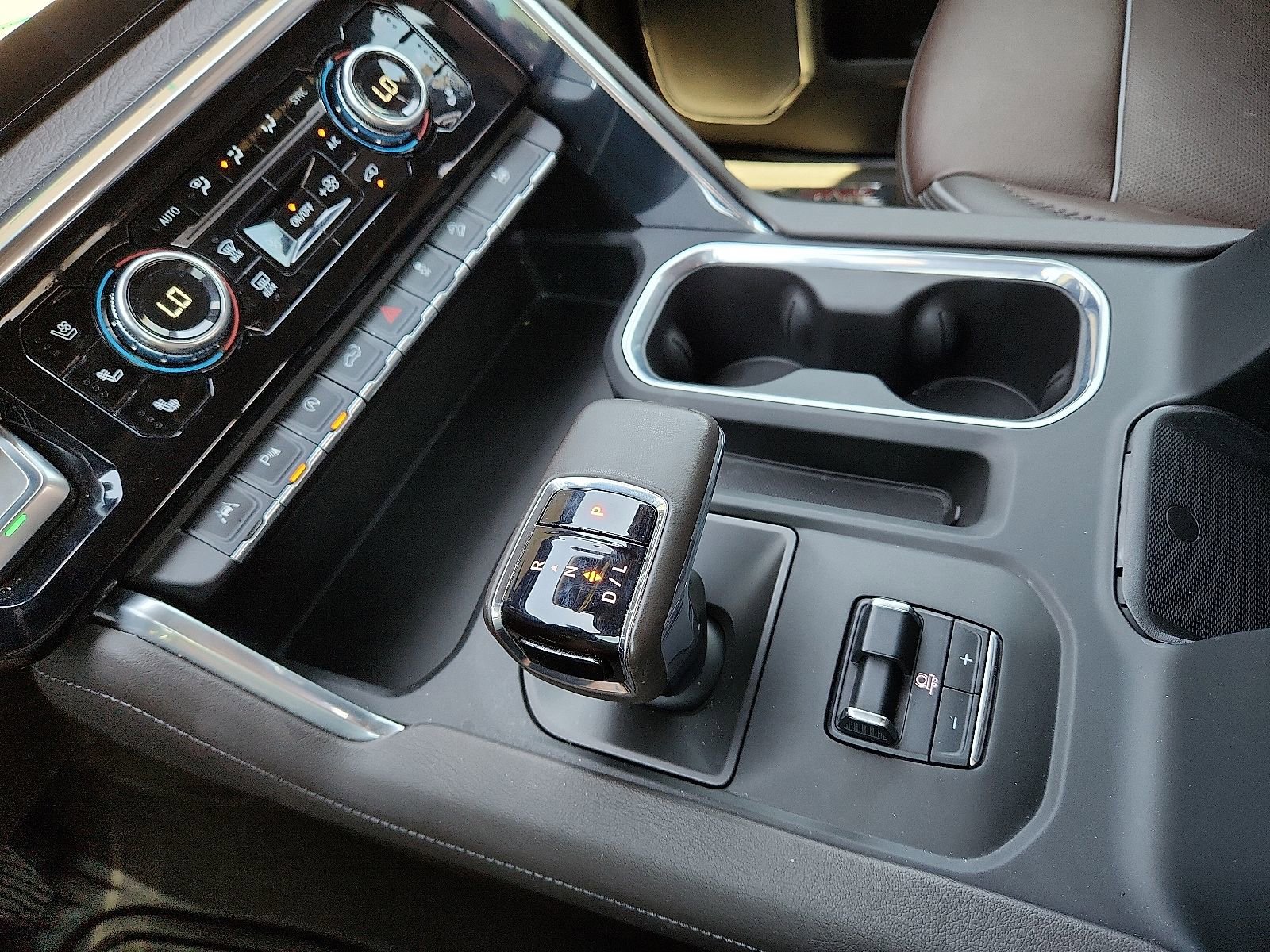 Used 2024 GMC Sierra 1500 Denali w/ Denali Reserve Package image 25