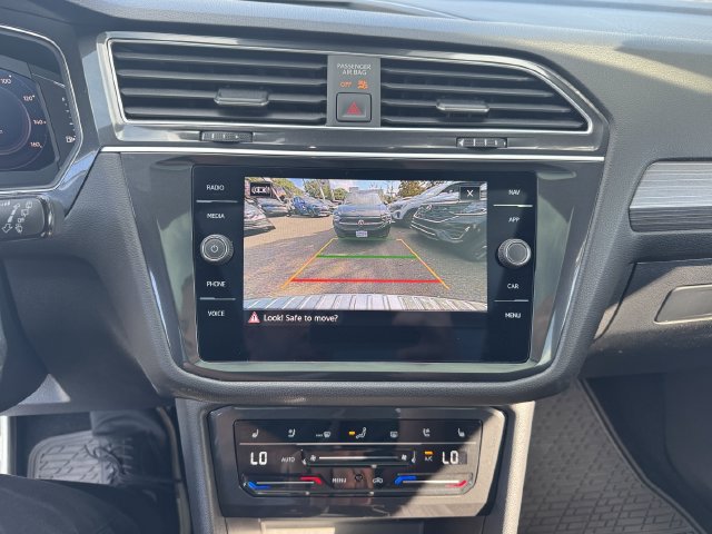 Used 2024 Volkswagen Tiguan SEL R-Line AWD/4WD image 20