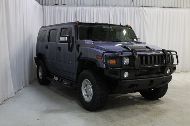 Used 2004 HUMMER H2 w/ Preferred Equipment Group image 37