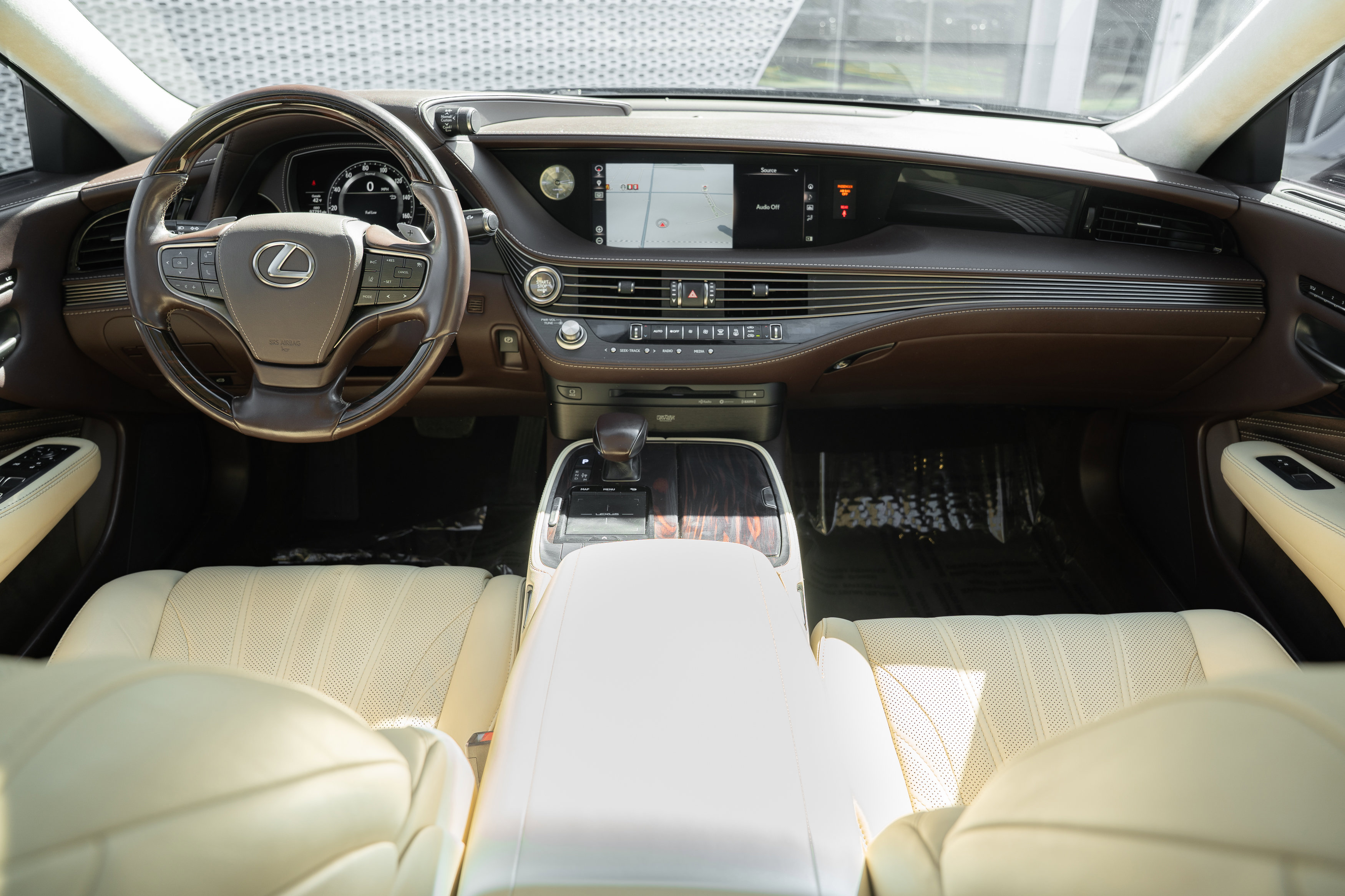 Used 2018 Lexus LS 500 AWD w/ Interior Upgrade Package image 8