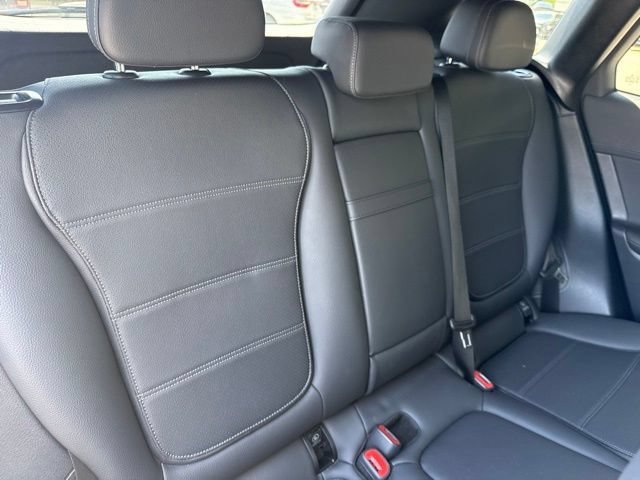 Used 2024 Mercedes-Benz GLC 300 4MATIC image 24