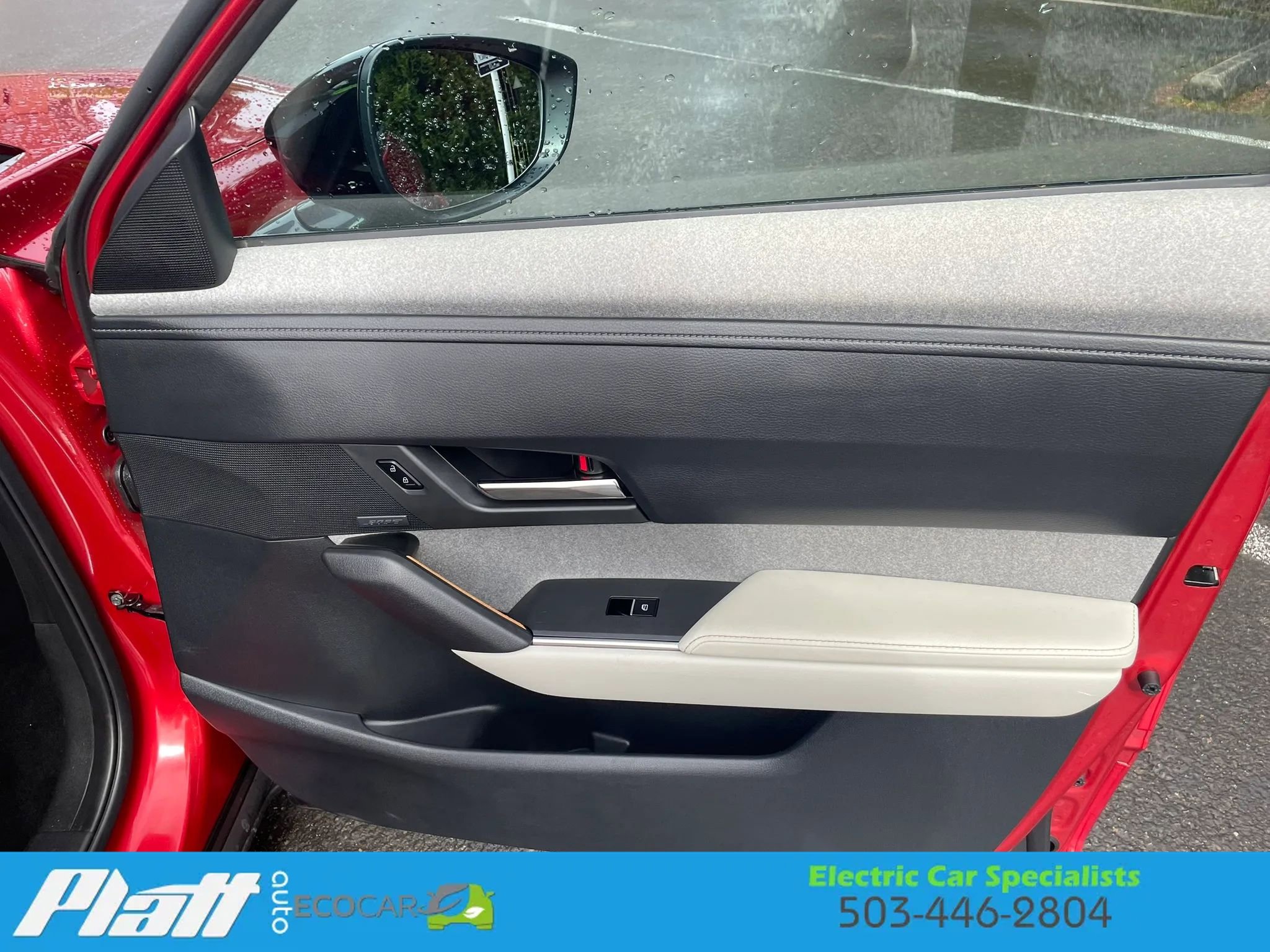 Used 2022 MAZDA MX-30 Electric w/ Premium Plus Pkg image 48