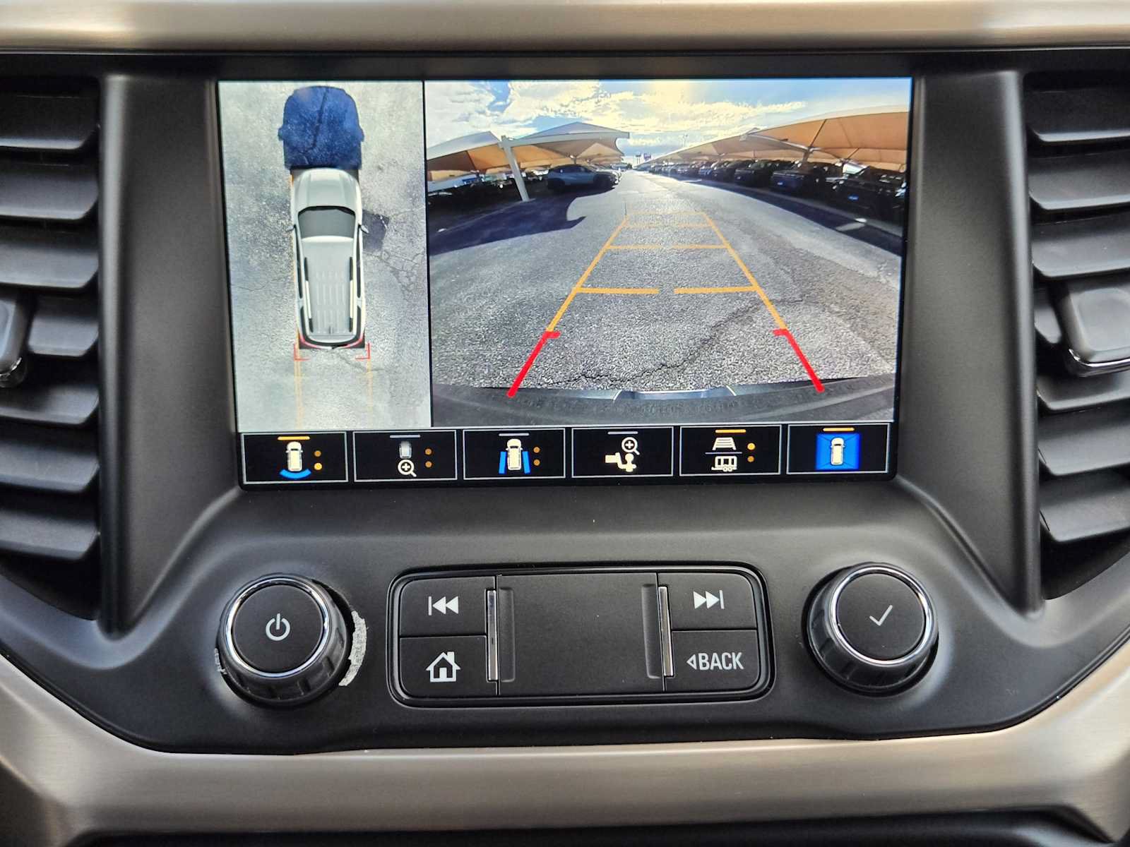 Certified 2021 GMC Acadia Denali w/ Denali Technology Package FWD image 19