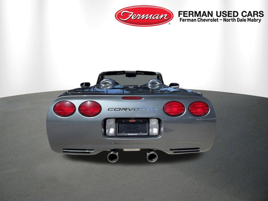 Used 2004 Chevrolet Corvette Convertible w/ Preferred Equipment Group RWD image 9