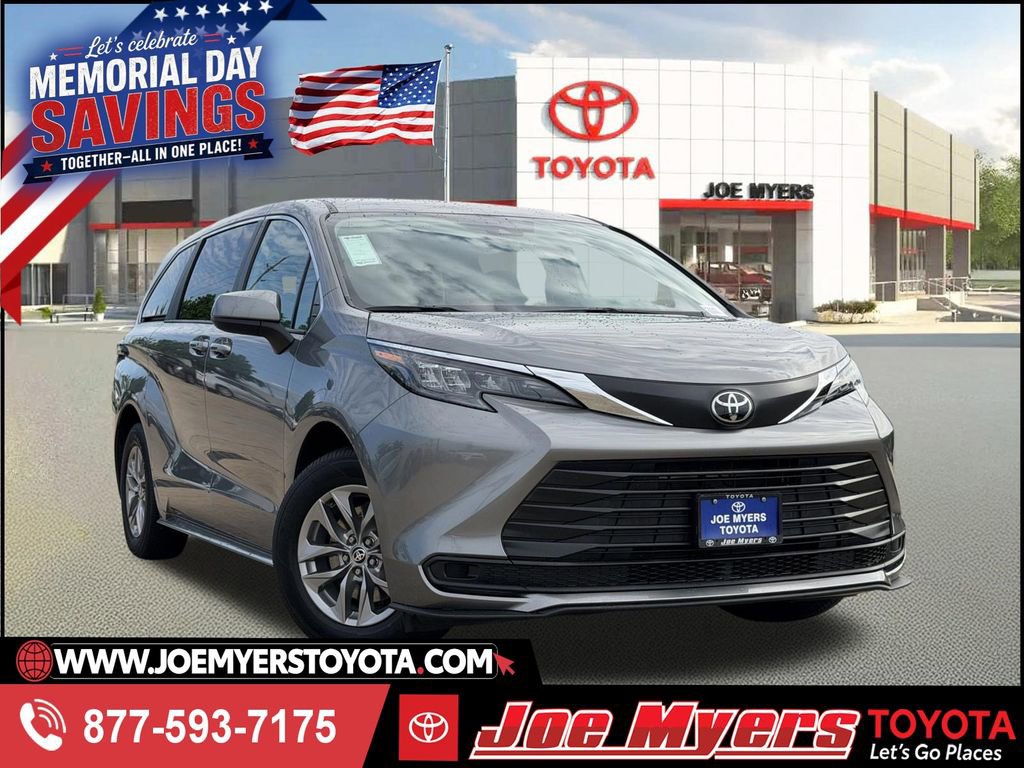 Used 2026 Toyota Sienna LE