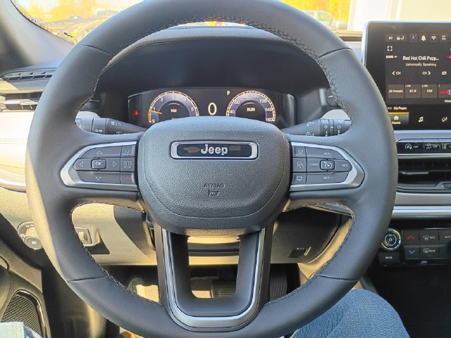 New 2026 Jeep Compass Limited AWD/4WD image 13